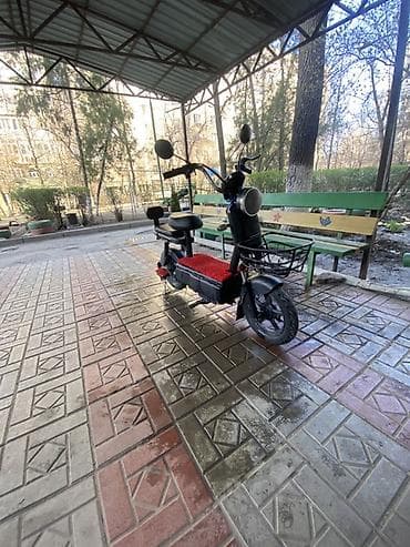 Электроскутер городского типа - Компактная электрическая «сидельная» at lalafo.kg Электроскутер городского типа - Компактная электрическая «сидельная»