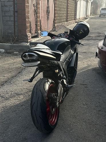 Спортбайк Kawasaki, 650 куб. см, Бензин, Взрослый, Б/у at lalafo.kg — 9 Спортбайк Kawasaki, 650 куб. см, Бензин, Взрослый, Б/у — 9