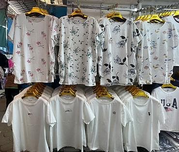 Женские и унисекс футболки - Модели: базовые однотонные и с принтами at lalafo.kg Женские и унисекс футболки - Модели: базовые однотонные и с принтами