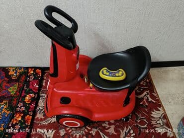 Детская каталка-мотоцикл - Тип: ride-on каталка с сиденьем - Цвет at lalafo.kg Детская каталка-мотоцикл - Тип: ride-on каталка с сиденьем - Цвет