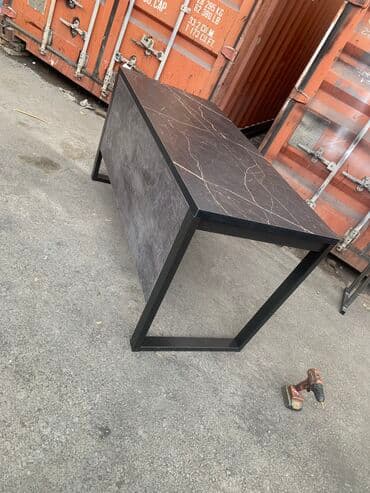 Бычуучу столдор: Компьютердик үстөлү, Жаңы, Текчелери бар lalafo.kg да — 10 Бычуучу столдор: Компьютердик үстөлү, Жаңы, Текчелери бар — 10