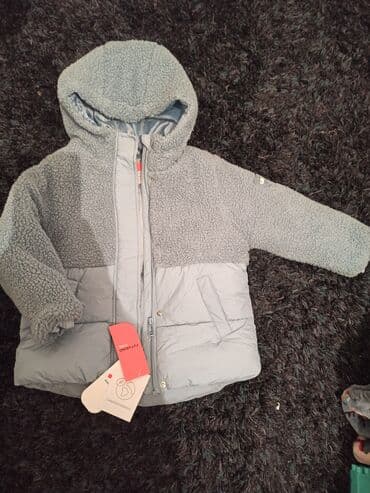 Курточка для девочек
1000 at lalafo.kg Курточка для девочек
1000