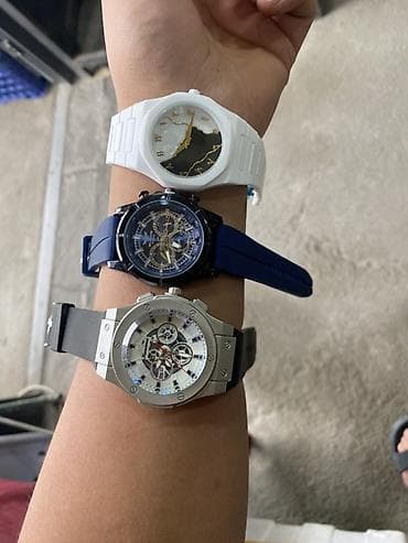 Набор наручных часов (3 модели) с инструментом для регулировки at lalafo.kg Набор наручных часов (3 модели) с инструментом для регулировки