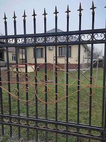 Кирпичные заборы: Металлический забор, Другой материал, Декоративный, Покраска забора at lalafo.kg — 1 Кирпичные заборы: Металлический забор, Другой материал, Декоративный, Покраска забора — 1