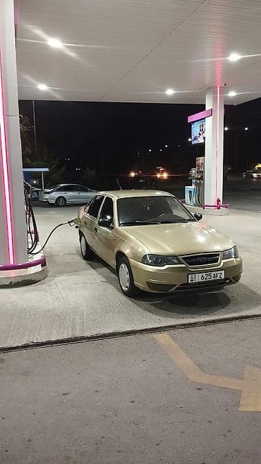 Daewoo Nexia: 2010 г., 1.5 л, Механика, Бензин, Седан at lalafo.kg Daewoo Nexia: 2010 г., 1.5 л, Механика, Бензин, Седан