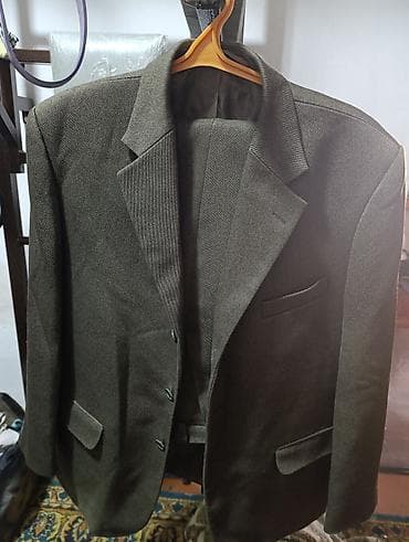 Мужской костюм 2 раза одет размер 52-54. Отдам за 5 литров масла ( at lalafo.kg Мужской костюм 2 раза одет размер 52-54. Отдам за 5 литров масла (
