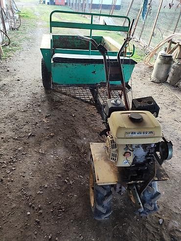 Продаю мотоблок с прицепом и комплектом навесного оборудования at lalafo.kg Продаю мотоблок с прицепом и комплектом навесного оборудования