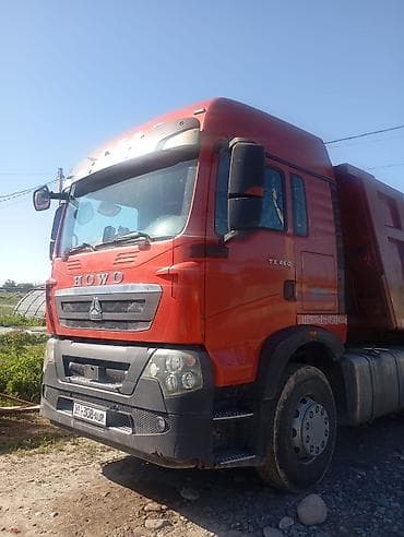 Тягач, Howo, 2021 г., Бортовой at lalafo.kg Тягач, Howo, 2021 г., Бортовой