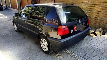 Volkswagen Golf: 1993 г., 1.4 л, Механика, Бензин, Хэтчбэк at lalafo.kg Volkswagen Golf: 1993 г., 1.4 л, Механика, Бензин, Хэтчбэк