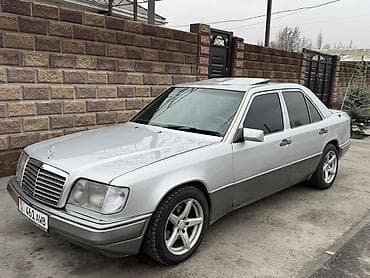 Oldsmobile: Mercedes-Benz W124: 1994 г., 2.2 л, Механика, Бензин, Седан at lalafo.kg — 2 Oldsmobile: Mercedes-Benz W124: 1994 г., 2.2 л, Механика, Бензин, Седан — 2