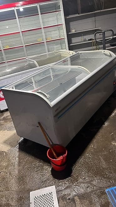 Морозильная бонета (островная витрина) с раздвижными стеклянными at lalafo.kg Морозильная бонета (островная витрина) с раздвижными стеклянными