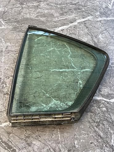 Заднее левое Honda, 2017 г., Б/у, Оригинал at lalafo.kg Заднее левое Honda, 2017 г., Б/у, Оригинал