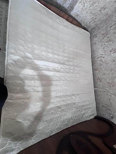 Матрас пружинный на кровать. - Размер: двухспальня размер ширина 160 at lalafo.kg Матрас пружинный на кровать. - Размер: двухспальня размер ширина 160