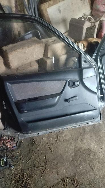 Дверная карта Daewoo 2012 г., Б/у at lalafo.kg Дверная карта Daewoo 2012 г., Б/у