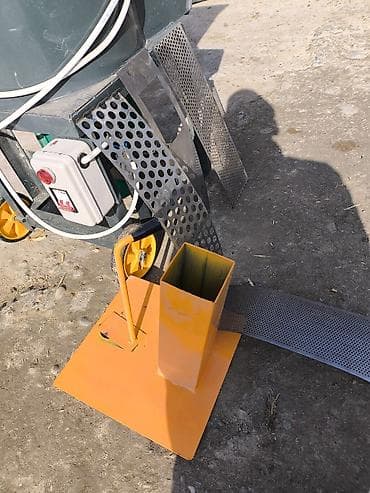 Дробилка универсал двигатель медный обмоткой,куплено за 25000 at lalafo.kg — 2 Дробилка универсал двигатель медный обмоткой,куплено за 25000 — 2