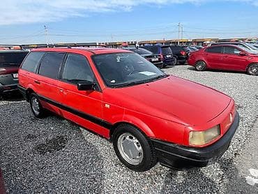 Volkswagen Passat: 1991 г., 1.8 л, Механика, Бензин, Универсал at lalafo.kg Volkswagen Passat: 1991 г., 1.8 л, Механика, Бензин, Универсал