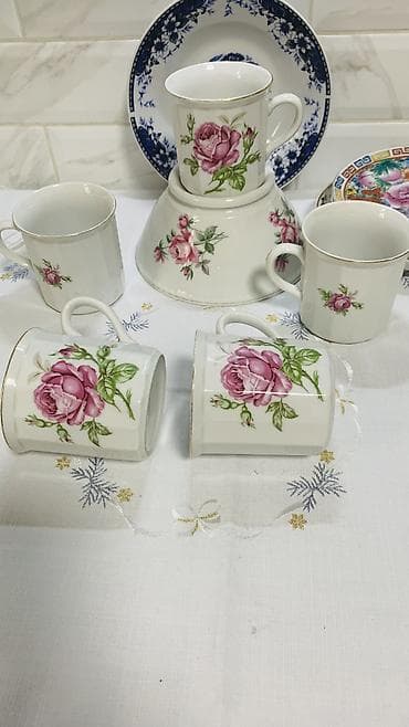 5 кружев Чехословакия и салатница рисунок идентичный, Чехословакия at lalafo.kg 5 кружев Чехословакия и салатница рисунок идентичный, Чехословакия