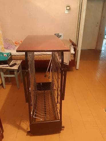 Раскладная односпальная кровать на металлическом каркасе с пружинной lalafo.kg да Раскладная односпальная кровать на металлическом каркасе с пружинной