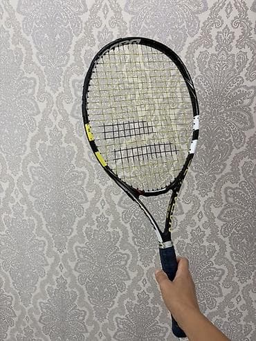 Теннисная ракетка Babolat (серия Aero) + фирменный чехол - at lalafo.kg Теннисная ракетка Babolat (серия Aero) + фирменный чехол -