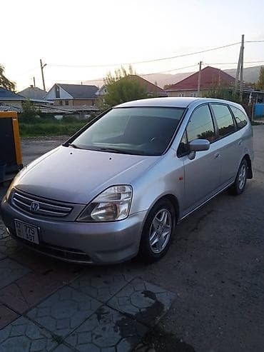 Honda Stream: 2002 г., 2 л, Механика, Бензин, Универсал at lalafo.kg Honda Stream: 2002 г., 2 л, Механика, Бензин, Универсал