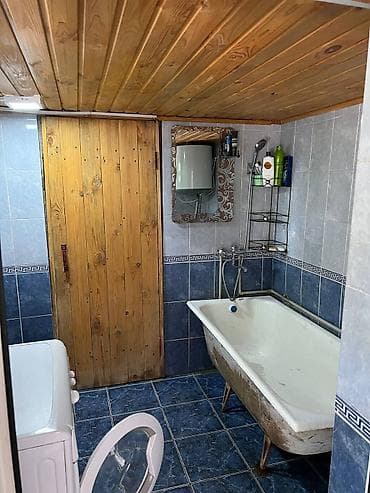 Село Толойкон. Срочно продается полторожка дом на участке 6 соток at lalafo.kg — 9 Село Толойкон. Срочно продается полторожка дом на участке 6 соток — 9