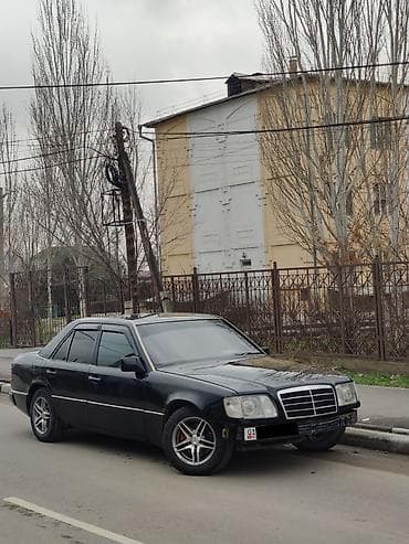 Mercedes-Benz W124: 1991 г., 2.3 л, Механика, Бензин, Седан at lalafo.kg Mercedes-Benz W124: 1991 г., 2.3 л, Механика, Бензин, Седан