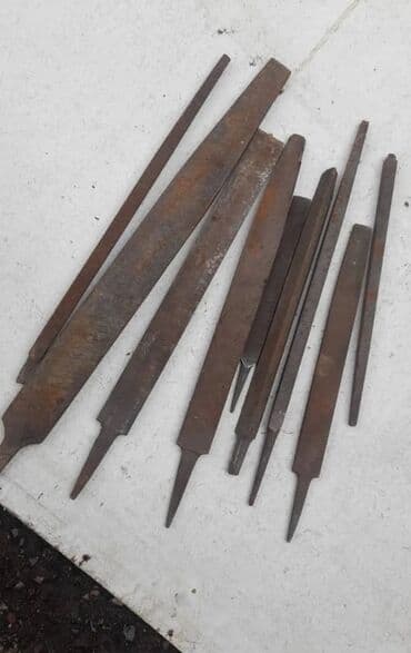 Продаю б/у. Ссср. Набор напильников по металлу (разные формы и at lalafo.kg Продаю б/у. Ссср. Набор напильников по металлу (разные формы и