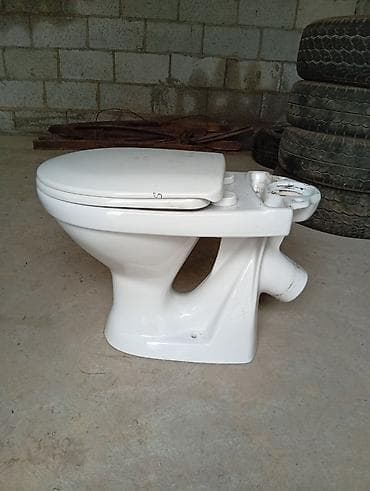 Биделер: Унитаз напольный с сиденьем и крышкой. Основные характеристики: - Тип lalafo.kg да — 2 Биделер: Унитаз напольный с сиденьем и крышкой. Основные характеристики: - Тип — 2