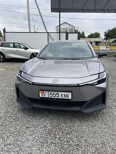 Toyota bZ3: 2023 г., Электромобиль, Седан at lalafo.kg Toyota bZ3: 2023 г., Электромобиль, Седан