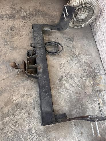 Фаркоп Для легковых авто Mercedes-Benz, Б/у at lalafo.kg Фаркоп Для легковых авто Mercedes-Benz, Б/у