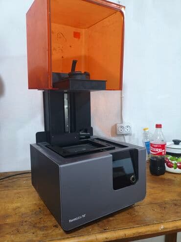 Formlabs Form 1/1+ (SLA) — настольный 3D‑принтер на фотополимерной at lalafo.kg Formlabs Form 1/1+ (SLA) — настольный 3D‑принтер на фотополимерной