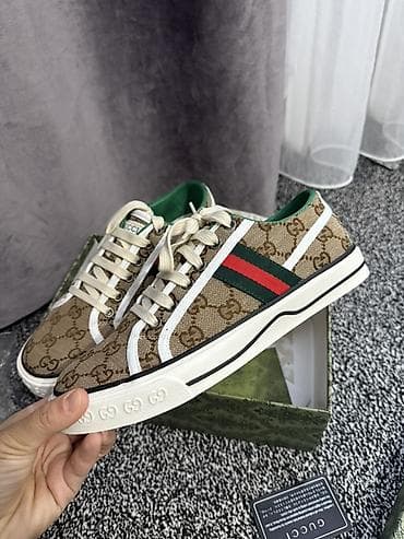 Кроссовки, 40, Gucci, Новый, цвет - Бежевый, Платная доставка at lalafo.kg Кроссовки, 40, Gucci, Новый, цвет - Бежевый, Платная доставка