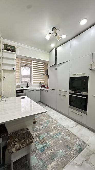 5 и более комнат, 102 м², 106 серия, 1 этаж, Евроремонт at lalafo.kg 5 и более комнат, 102 м², 106 серия, 1 этаж, Евроремонт