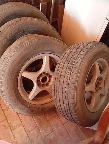 Колеса в сборе 205 / 70 / R 15, Зима, Б/у, Комплект, Легковые, Литые, отверстий - 5 at lalafo.kg Колеса в сборе 205 / 70 / R 15, Зима, Б/у, Комплект, Легковые, Литые, отверстий - 5
