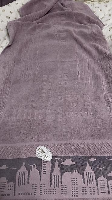 Махровое полотенце с жаккардовой отделкой «Сити» - Материал at lalafo.kg Махровое полотенце с жаккардовой отделкой «Сити» - Материал