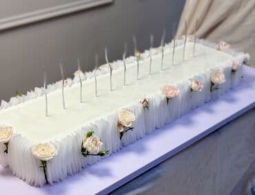 Эксклюзивные торты на заказ - Авторские многоярусные и порционные at lalafo.kg Эксклюзивные торты на заказ - Авторские многоярусные и порционные