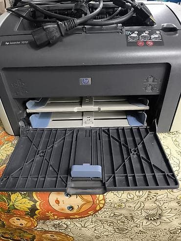 Лазерный принтер HP LaserJet 1010 - Черно-белая печать, формат A4 - at lalafo.kg Лазерный принтер HP LaserJet 1010 - Черно-белая печать, формат A4 -