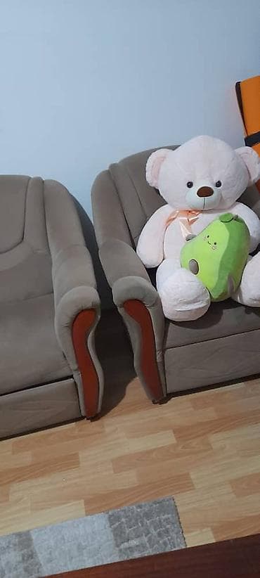 Комплект мягкой мебели, цвет - Бежевый at lalafo.kg Комплект мягкой мебели, цвет - Бежевый