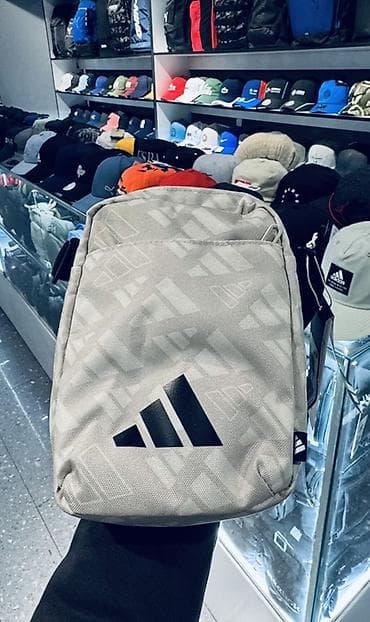 Сумка через плечо Adidas - Компактная городская модель формата at lalafo.kg Сумка через плечо Adidas - Компактная городская модель формата