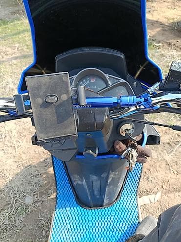 Скутер с приборной панелью до 50 mph и одометром ~4 709 миль at lalafo.kg Скутер с приборной панелью до 50 mph и одометром ~4 709 миль