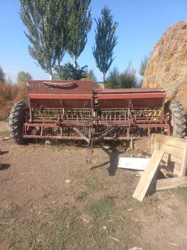 Уралец Тракторлор: Модель 904, Колдонулган, 2011 г., Башка агрегаттар менен трактор lalafo.kg да — 15 Уралец Тракторлор: Модель 904, Колдонулган, 2011 г., Башка агрегаттар менен трактор — 15