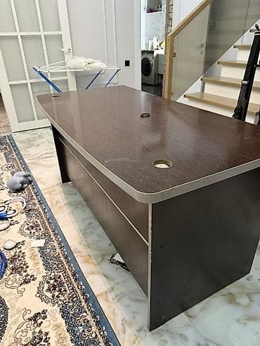 Офис эмереги: Кеңсе үчүн үстөл, Жөндөлбөй турган, түсү - Күрөң, ЛДСП lalafo.kg да — 4 Офис эмереги: Кеңсе үчүн үстөл, Жөндөлбөй турган, түсү - Күрөң, ЛДСП — 4