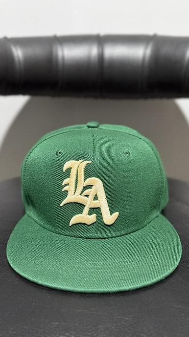 Кепка, Бейсболка, Los Angeles, Козырек: Прямой, С вышивкой at lalafo.kg Кепка, Бейсболка, Los Angeles, Козырек: Прямой, С вышивкой