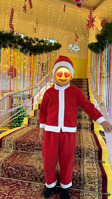 Детский костюм Санта-Клауса Размер 34, рост 110-120 Состав комплекта at lalafo.kg Детский костюм Санта-Клауса Размер 34, рост 110-120 Состав комплекта