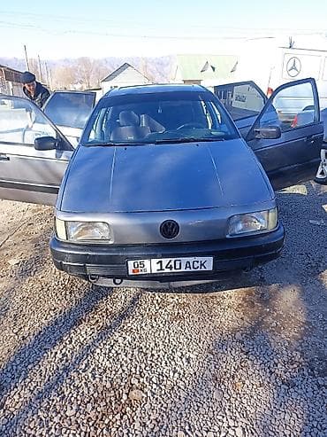 Volkswagen Passat: 1988 г., 1.8 л, Механика, Бензин, Седан at lalafo.kg Volkswagen Passat: 1988 г., 1.8 л, Механика, Бензин, Седан