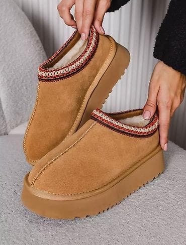 Уггилер, 38, 37, 39, UGG, Жаңы, түсү - Күрөң, Акылуу жеткирүү, Өзү алып кетүү lalafo.kg да — 1 Уггилер, 38, 37, 39, UGG, Жаңы, түсү - Күрөң, Акылуу жеткирүү, Өзү алып кетүү — 1