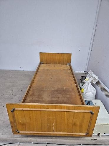 Бакча столдору: Продаются односпальные кровати, деревянные. 1 фото цена 1700 сом 2 lalafo.kg да — 3 Бакча столдору: Продаются односпальные кровати, деревянные. 1 фото цена 1700 сом 2 — 3