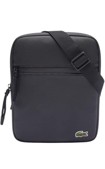 Новая фирменная сумка Lacoste — оригинал Продаю абсолютно новую сумку at lalafo.kg Новая фирменная сумка Lacoste — оригинал Продаю абсолютно новую сумку