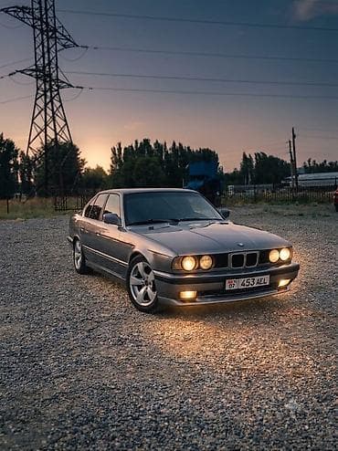 BMW 525: 1990 г., 2.8 л, Механика, Бензин, Седан at lalafo.kg BMW 525: 1990 г., 2.8 л, Механика, Бензин, Седан