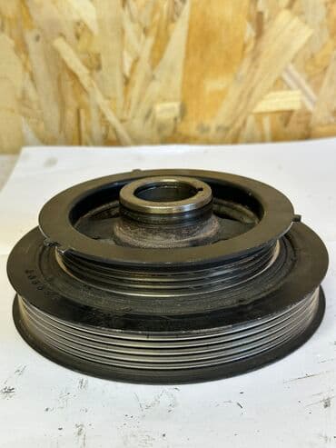 Ниссан сефиро А32 шкиф коленвала at lalafo.kg Ниссан сефиро А32 шкиф коленвала